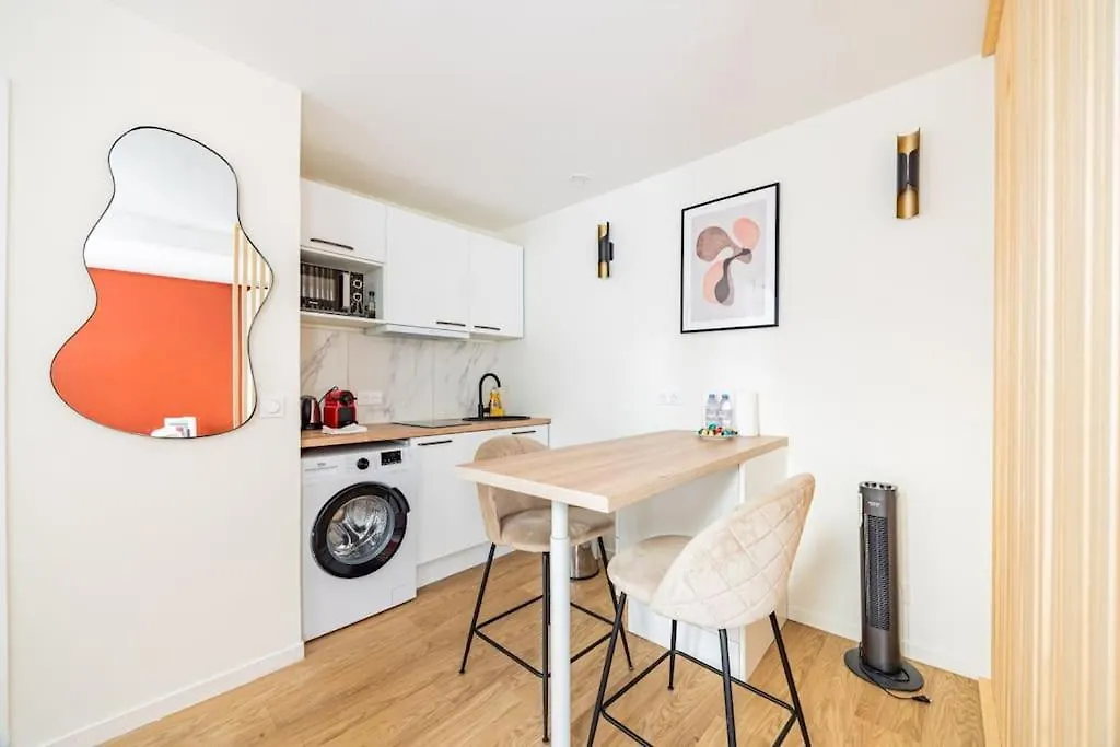 11#Studio 2 Pers#Bon Marche#St Germain#Paris 6 0*, Parijs
